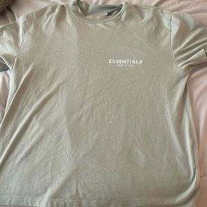 Sea green essentials tee